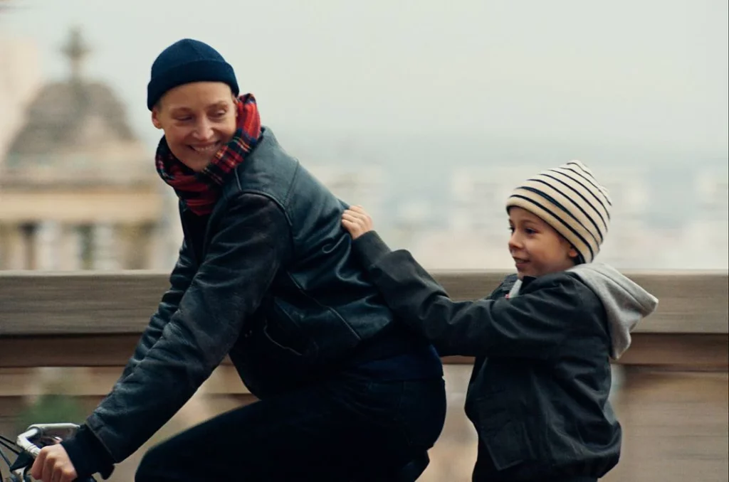 Photo Love Me Tender_cahiers du cinema